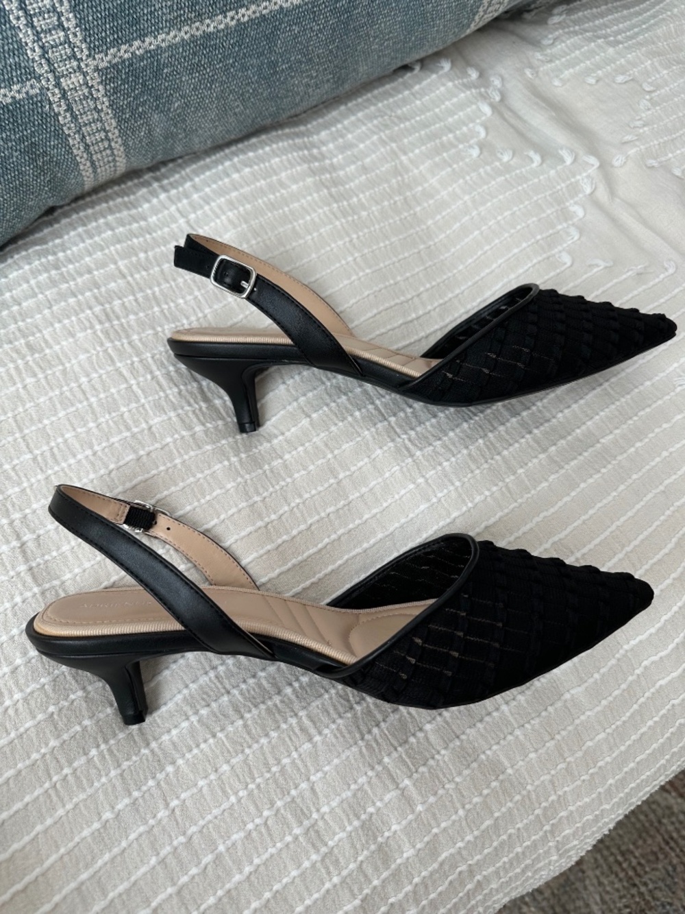 Adrienne Vittadini slingback kitten heel pumps, Size 9